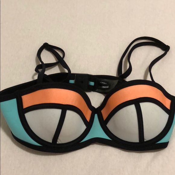 Triangl bikini top - Picture 3 of 4